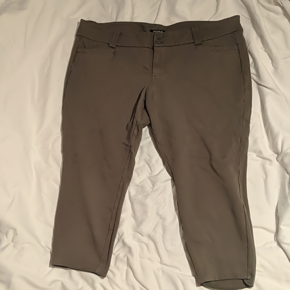 Torrid Ponte ankle cut pants
